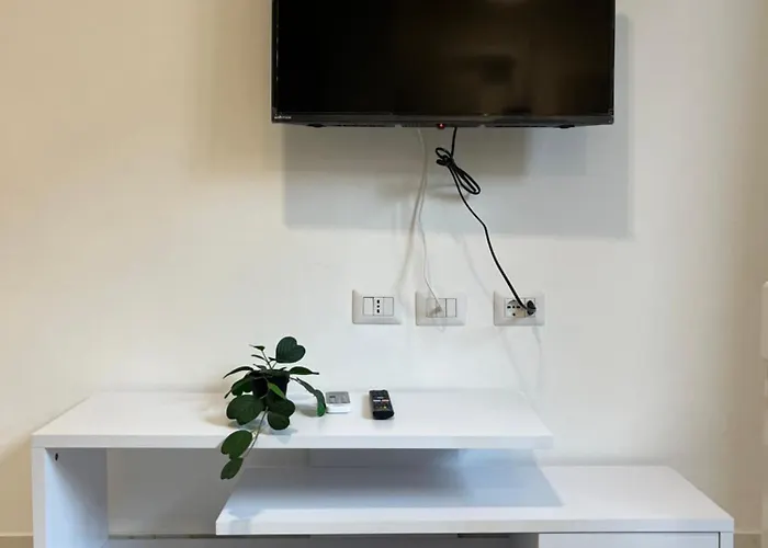 Bocconi - Jcube Hotellerie Apartment *