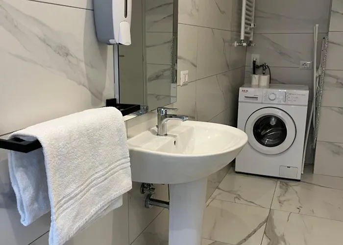 Bocconi - Jcube Hotellerie Apartment Milan