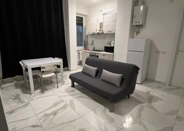 Bocconi - Jcube Hotellerie * Milan