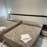 Bocconi - Jcube Hotellerie * Milão