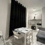 Apartamento Bocconi - Jcube Hotellerie *