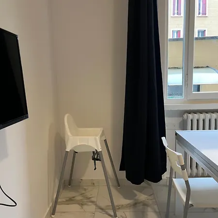 Apartment Jcube Bocconi Milan